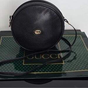 Vintage GUCCI black CANTEEN CROSS BODY purse bag GG LOGO